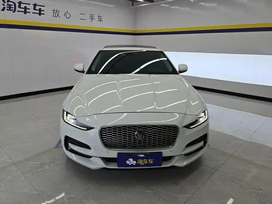 Jaguar XEL