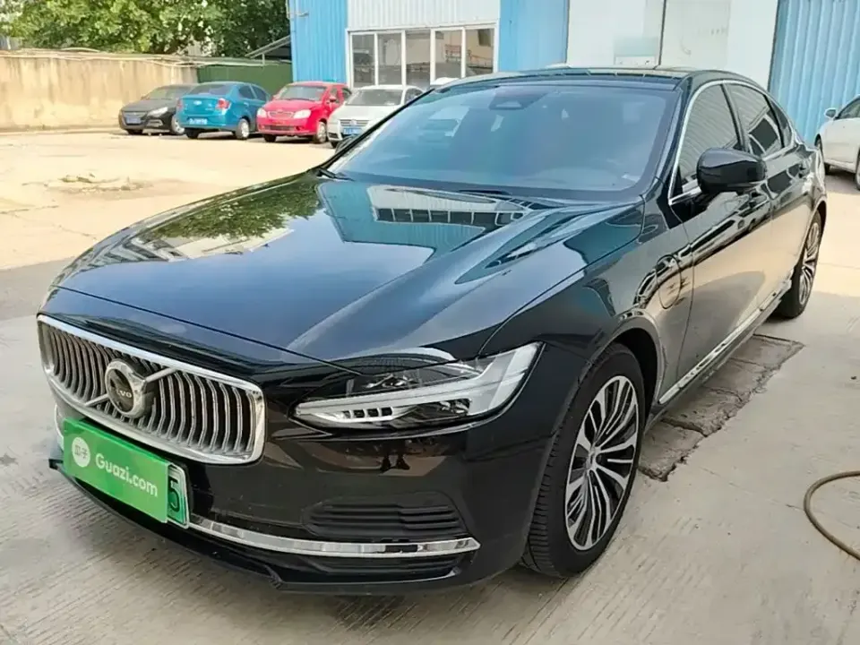 Volvo S90 PHEV