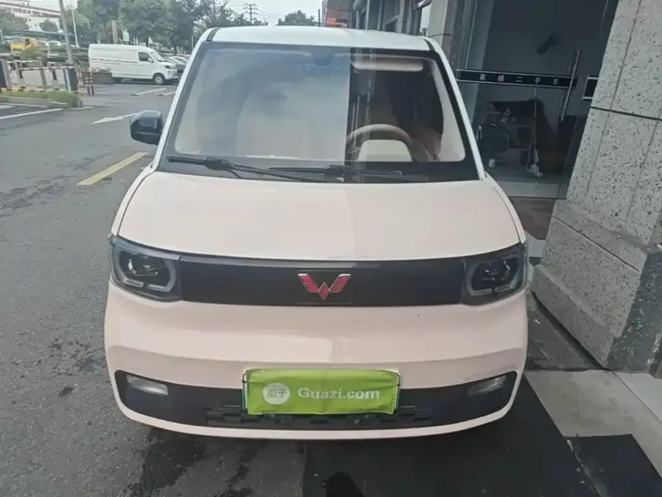 Wuling MINIEV