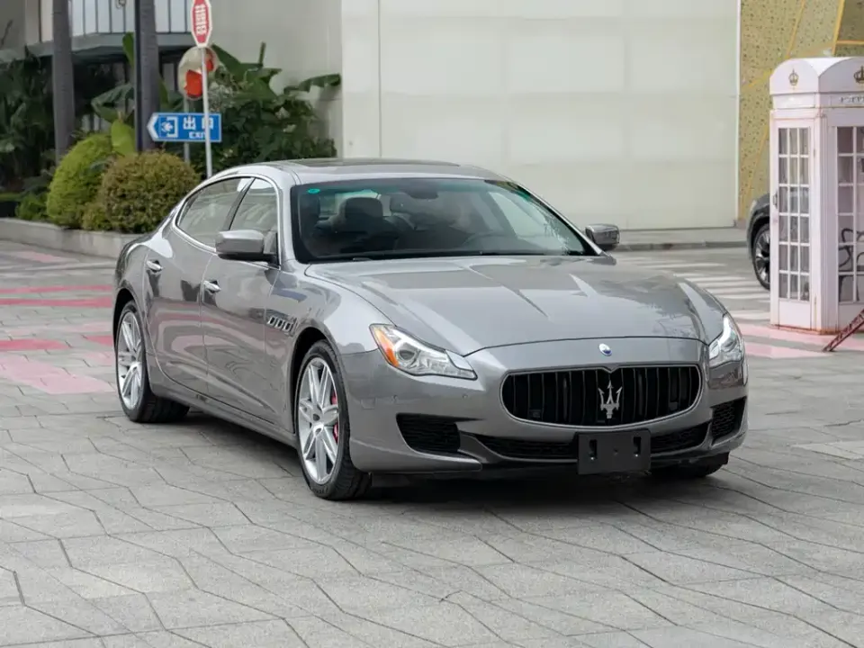 Maserati Quattroporte