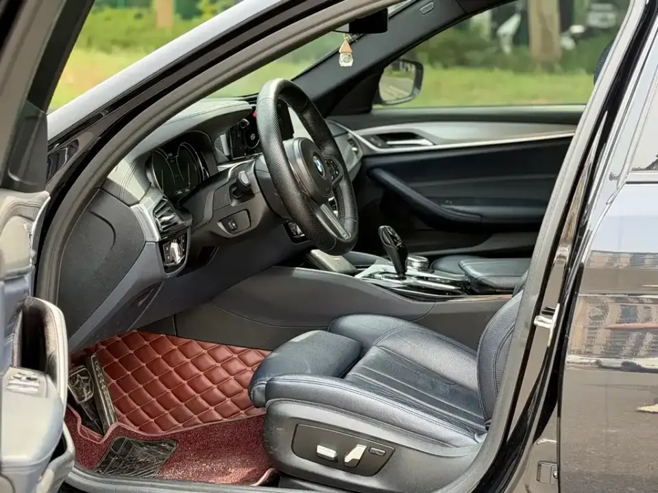 BMW 5 Series (Import)