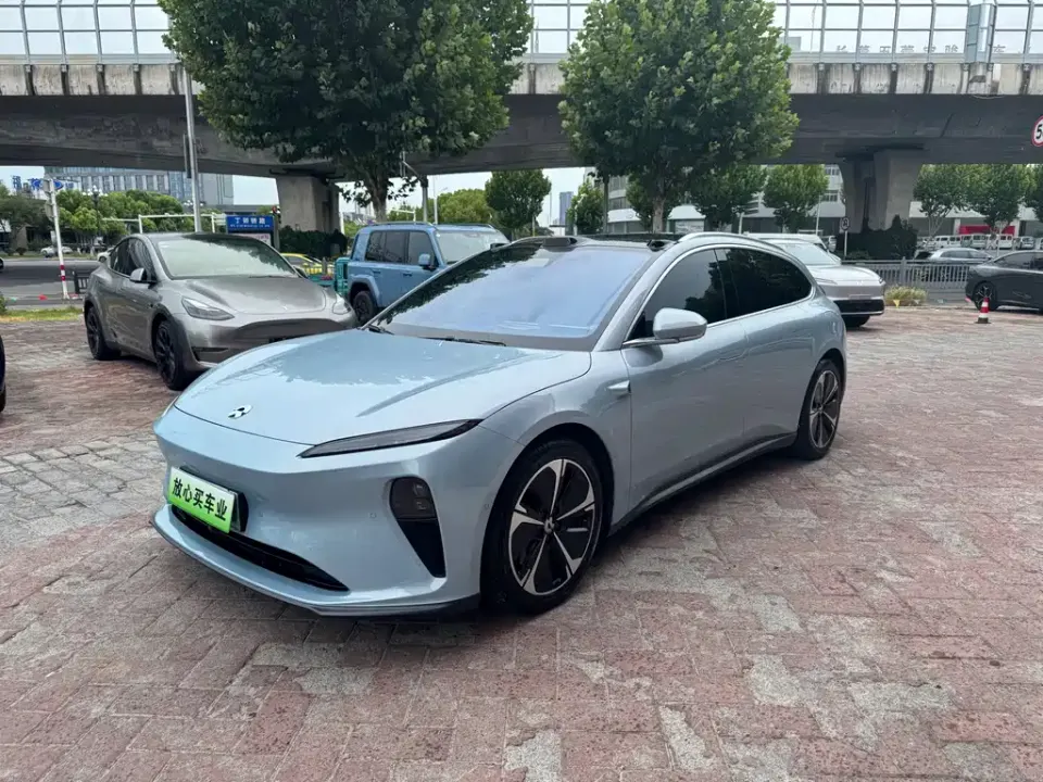 Nio ET5T
