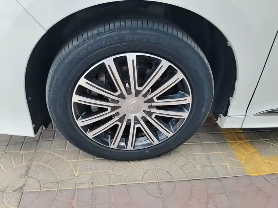 GAC Trumpchi M8