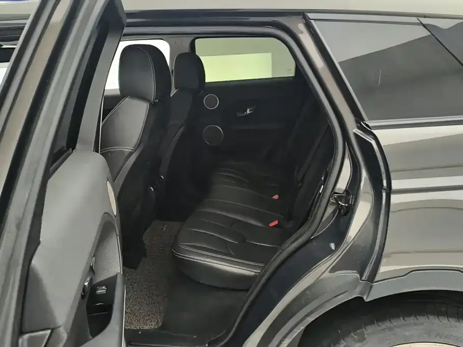 Land Rover Evoque (Import)