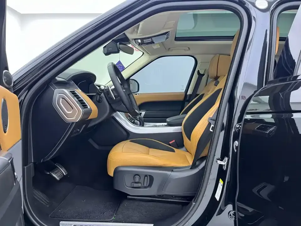 Land Rover Sport