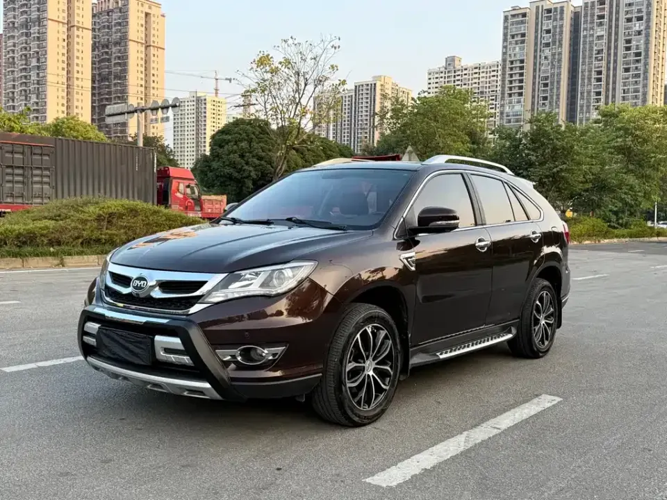 BYD S7