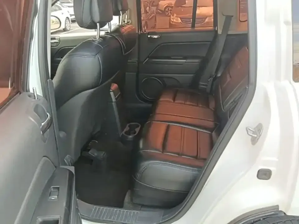 Jeep Compass (Import)