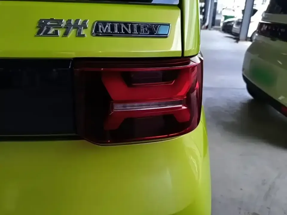 Wuling MINIEV