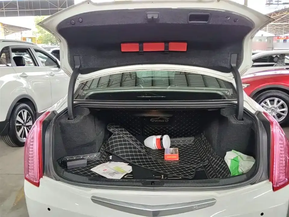 Cadillac ATS-L
