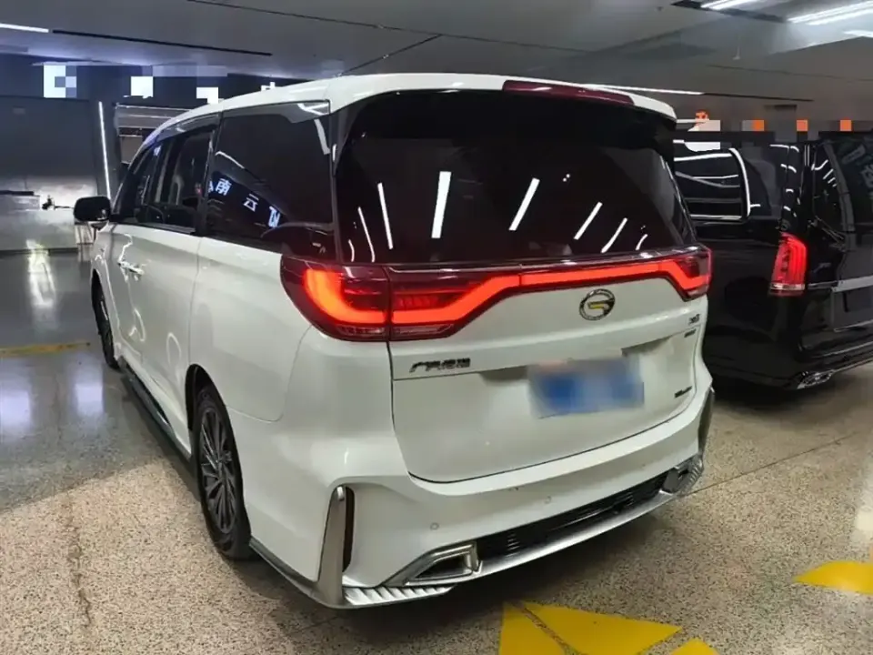 GAC Trumpchi M8
