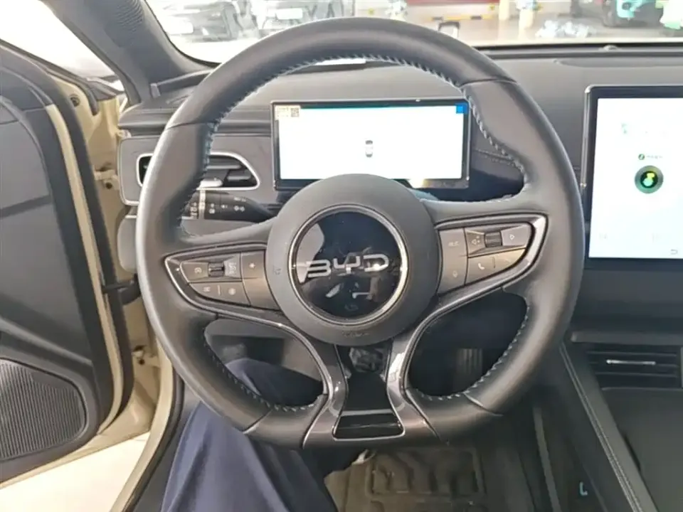 BYD Seal 06