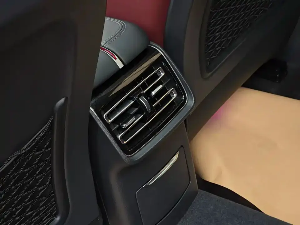 Hongqi Hongqi HS5