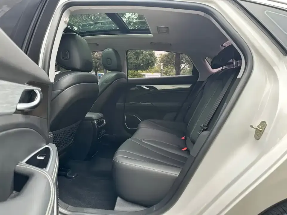Geely Borui