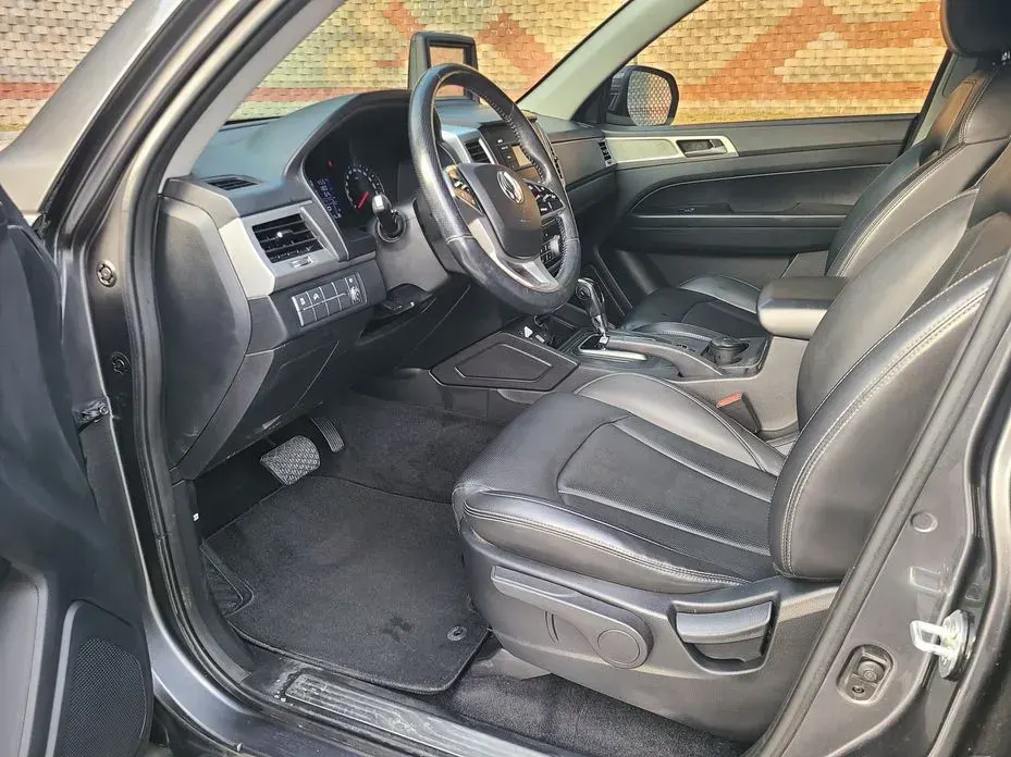 KG_Mobility_Ssangyong Rexton