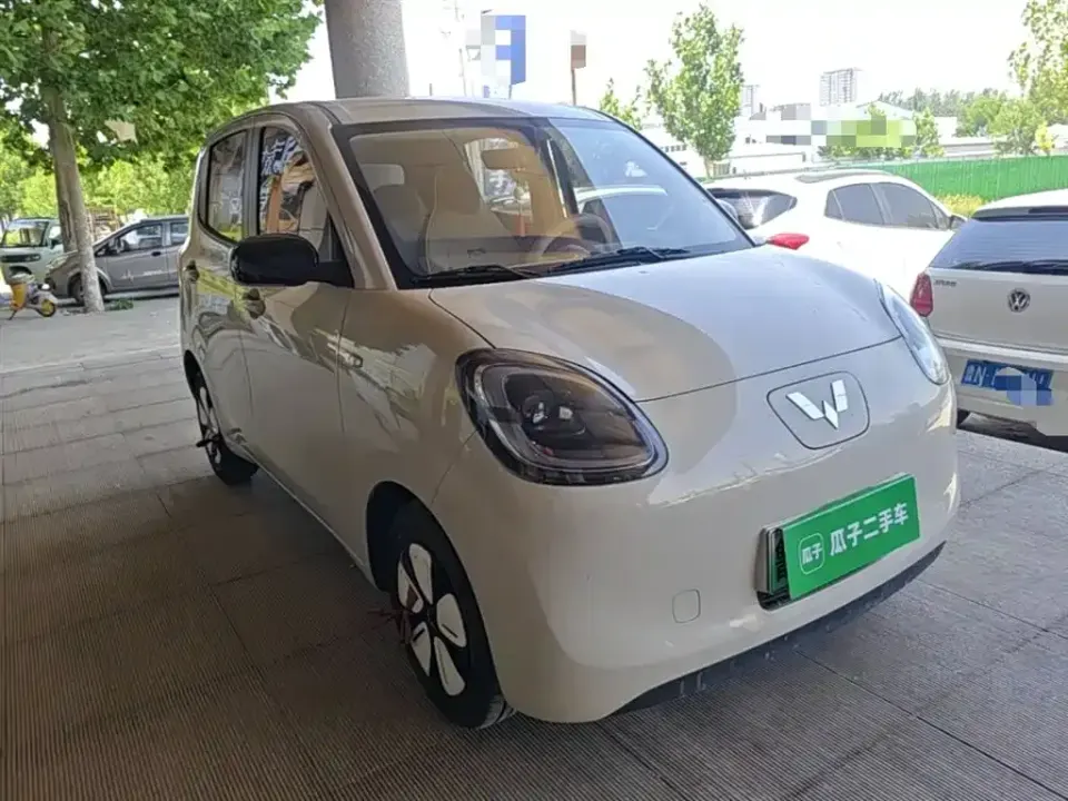 Wuling MINIEV
