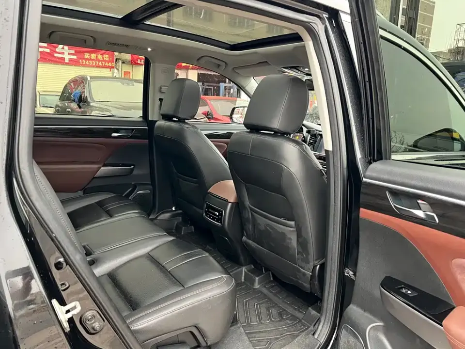 GAC Trumpchi GS8