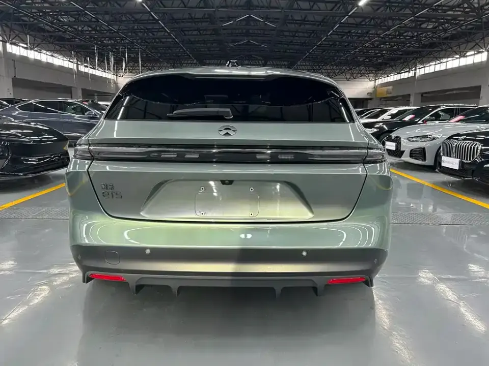 Nio ET5T