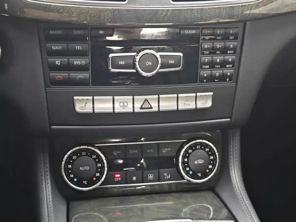 Mercedes-Benz CLS