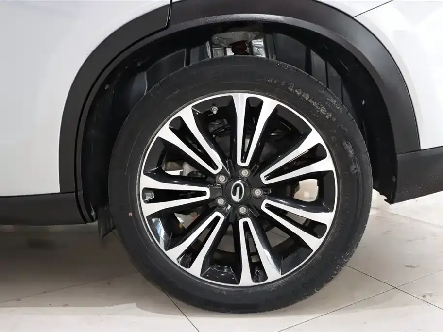 GAC Trumpchi GS5