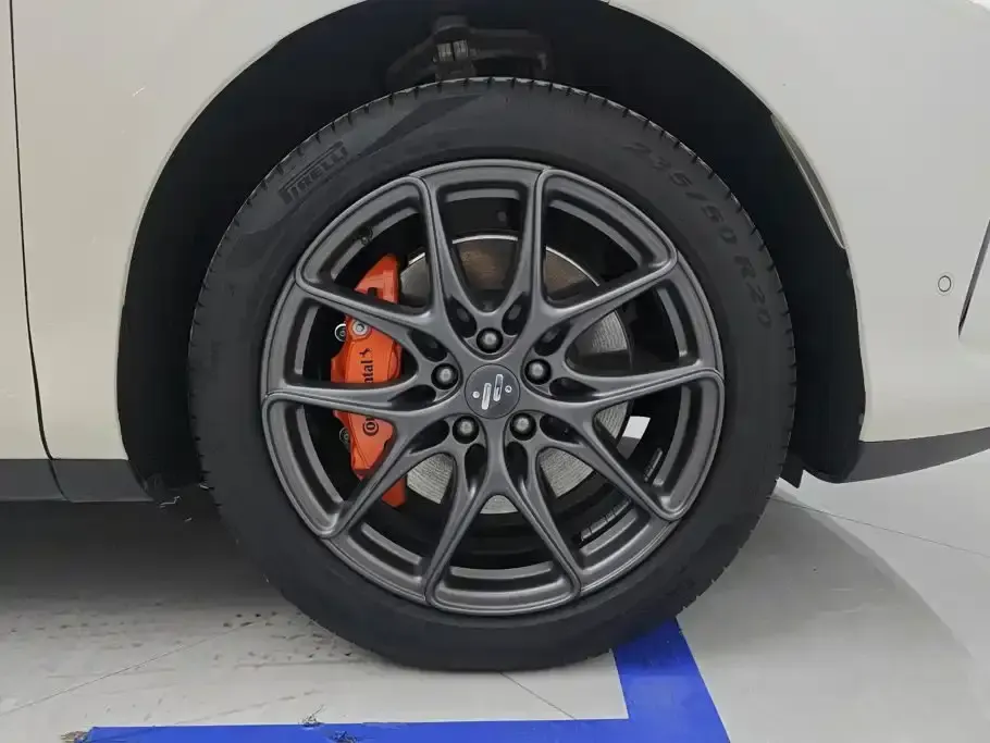 IM Motors IM LS6