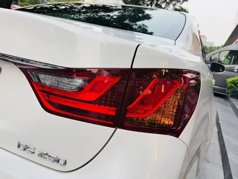 Lexus GS