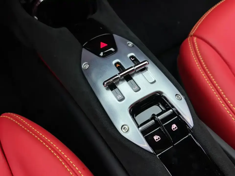 Ferrari 296
