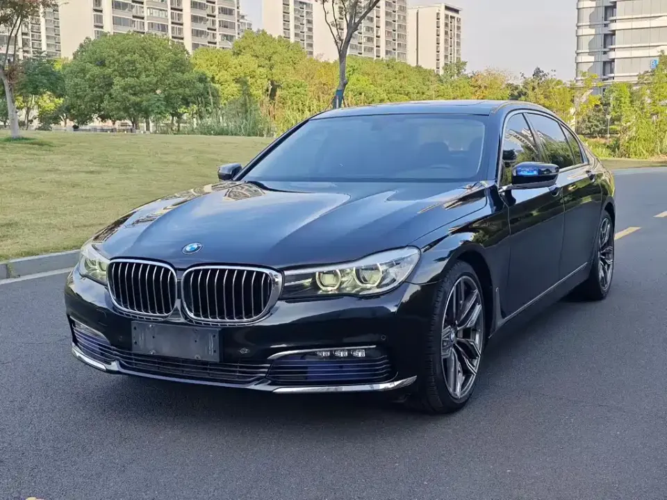 BMW 7-Series