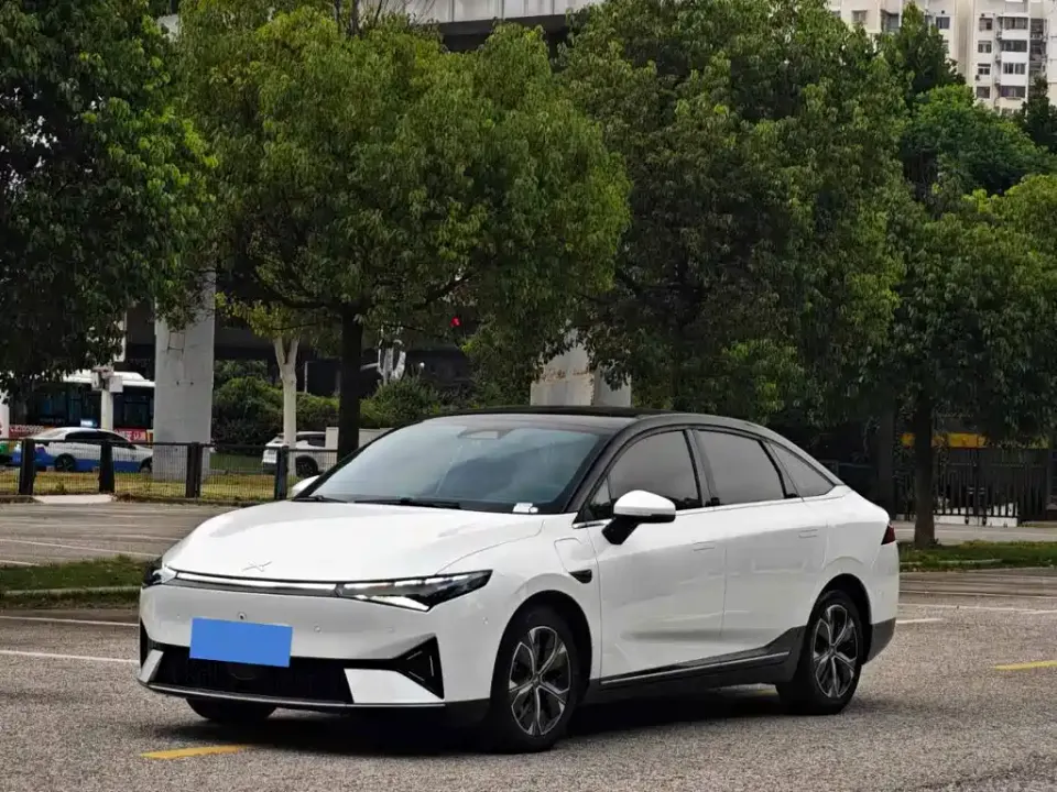 Xpeng P5