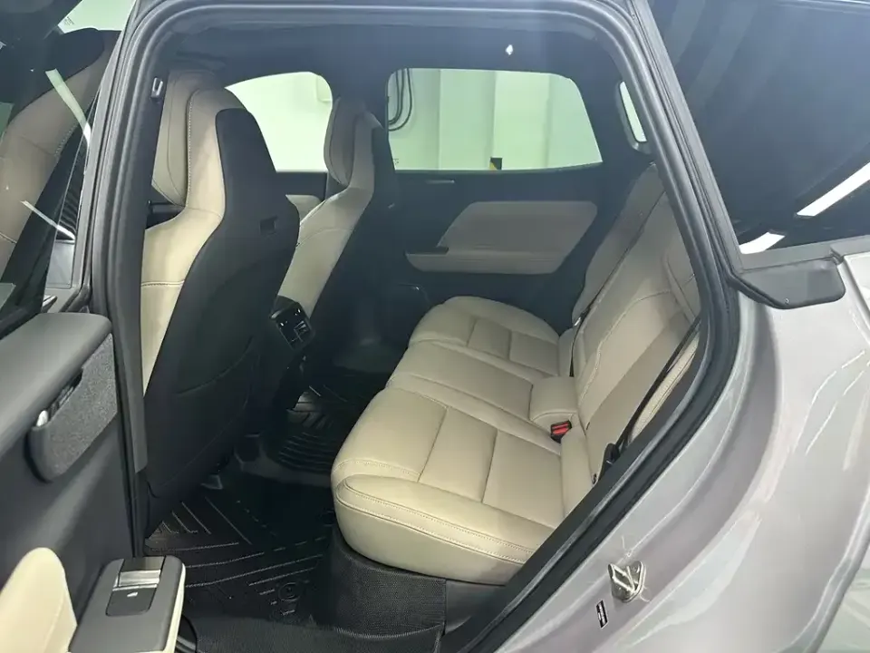 Volvo XC70 PHEV