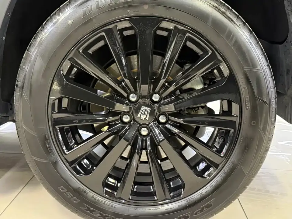 Toyota Crown Kluger