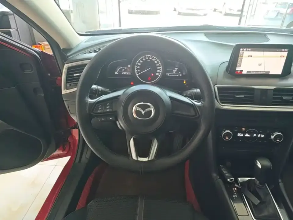 Mazda 3 Axela