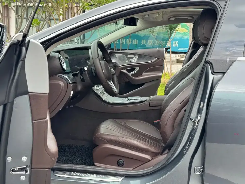 Mercedes-Benz CLS