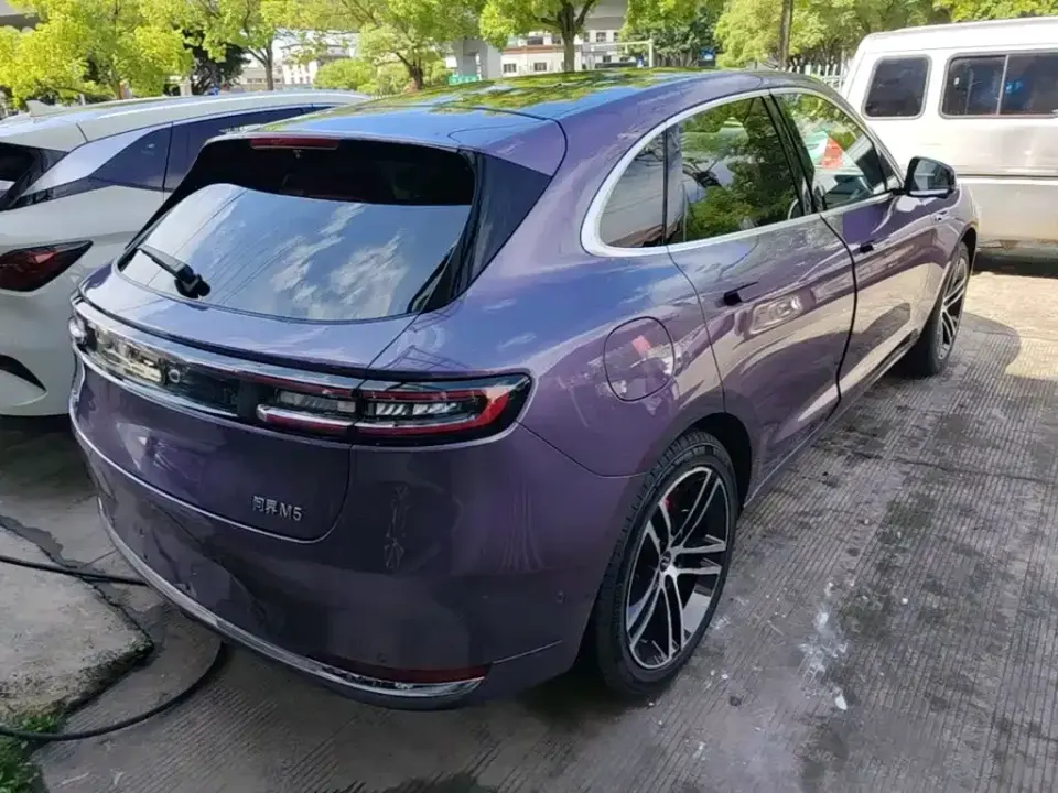 AITO AITO M5
