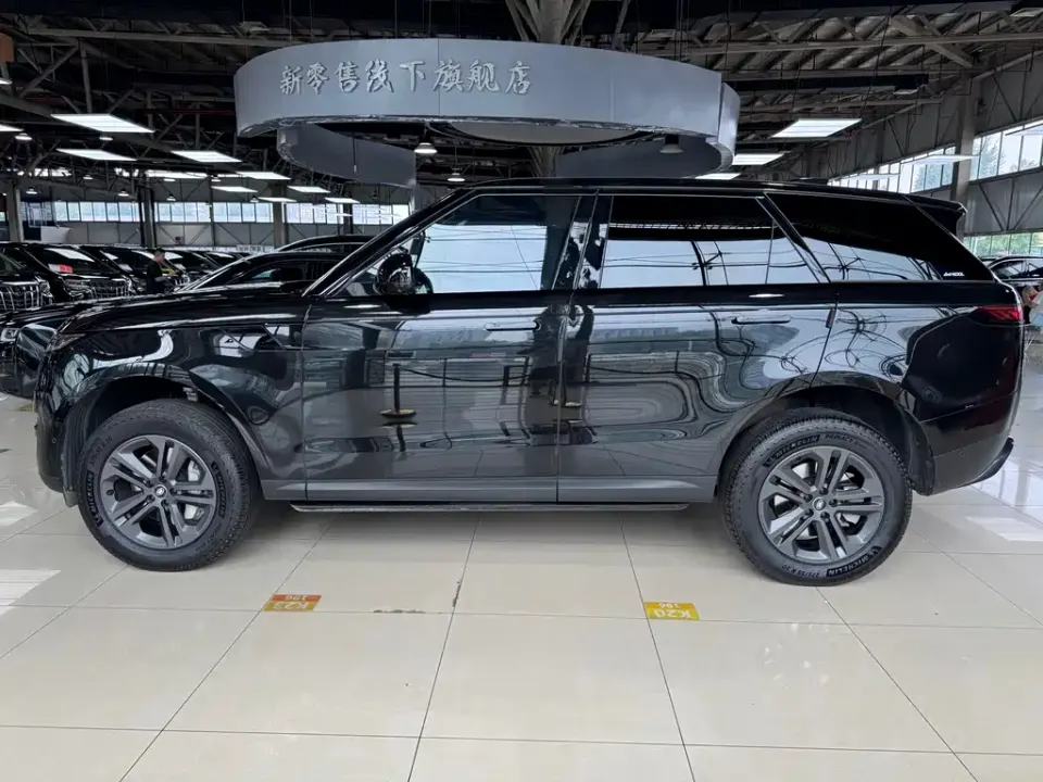 Land Rover Sport
