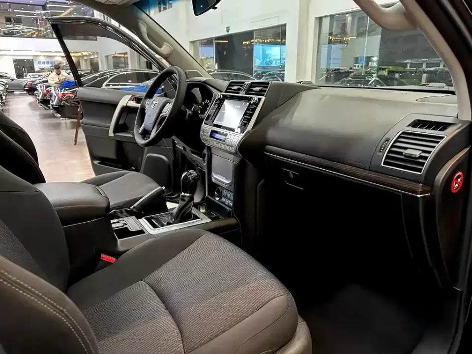 Toyota Prado