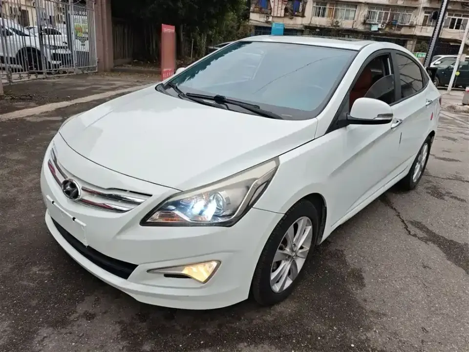 Hyundai Verna