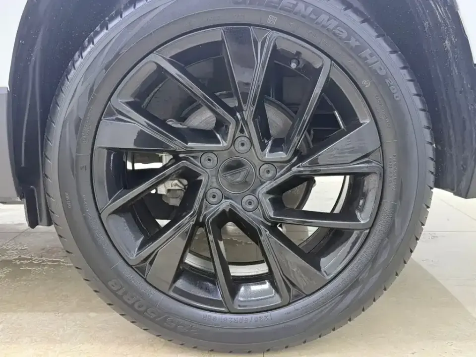 Jetta VS5