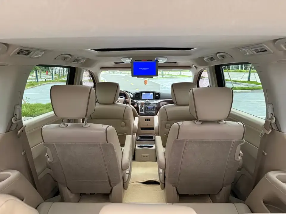 Nissan Quest