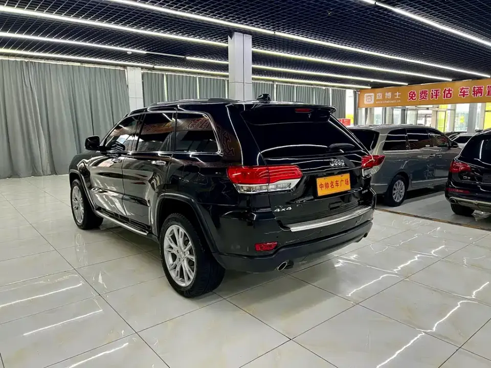 Jeep Grand Cherokee (Import)