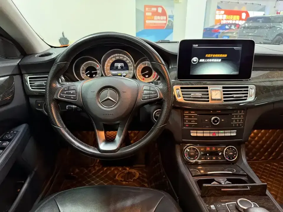 Mercedes-Benz CLS