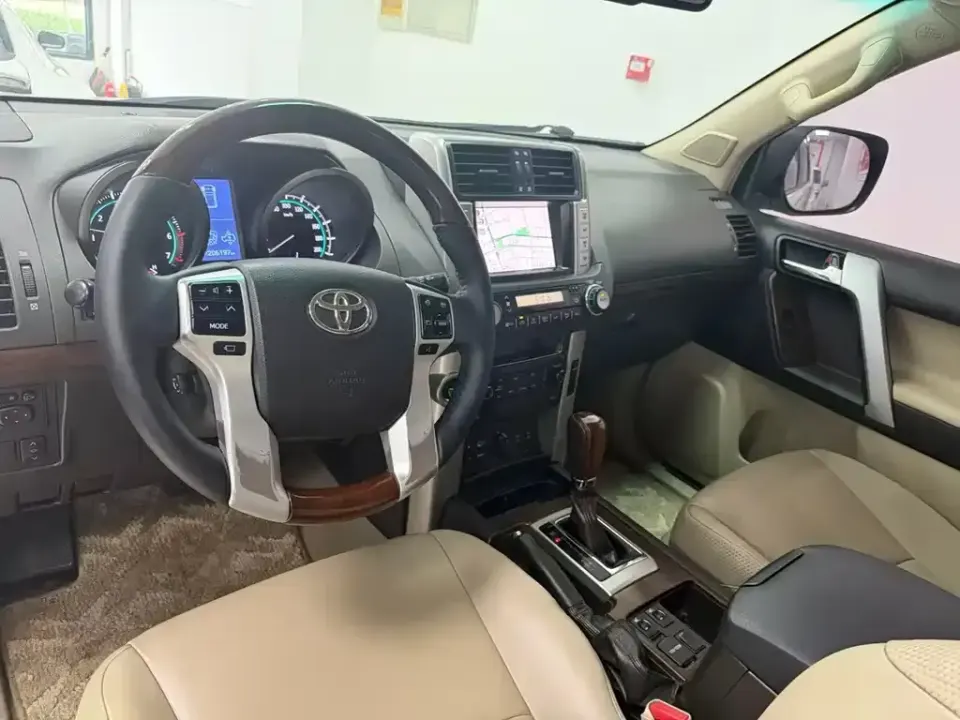 Toyota Prado