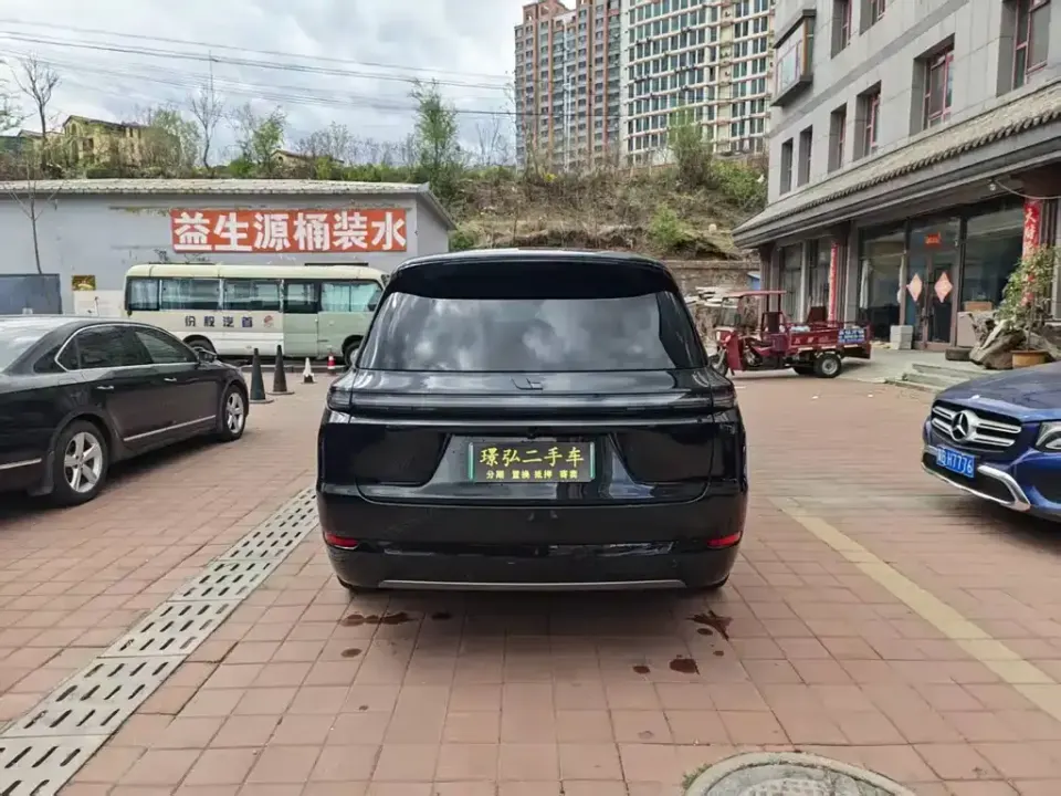 Li Li L9
