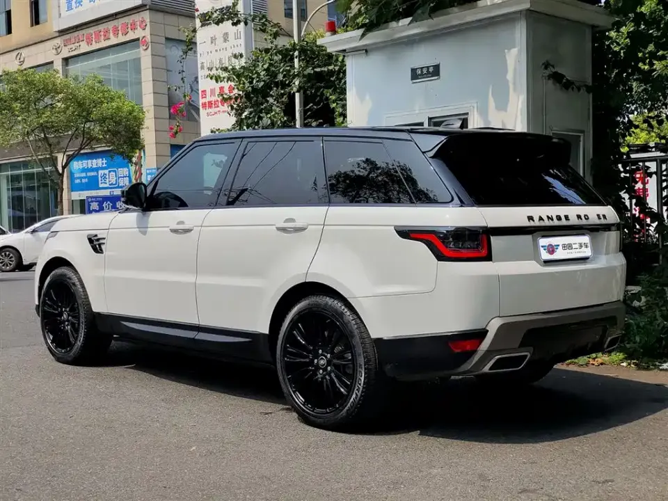 Land Rover Sport