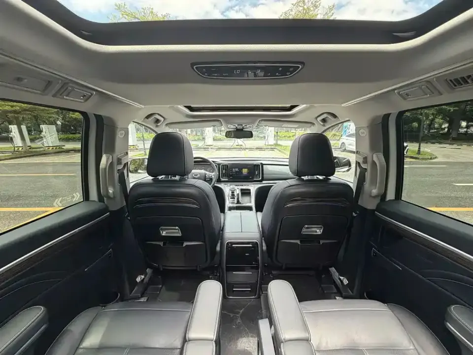 GAC Trumpchi M8