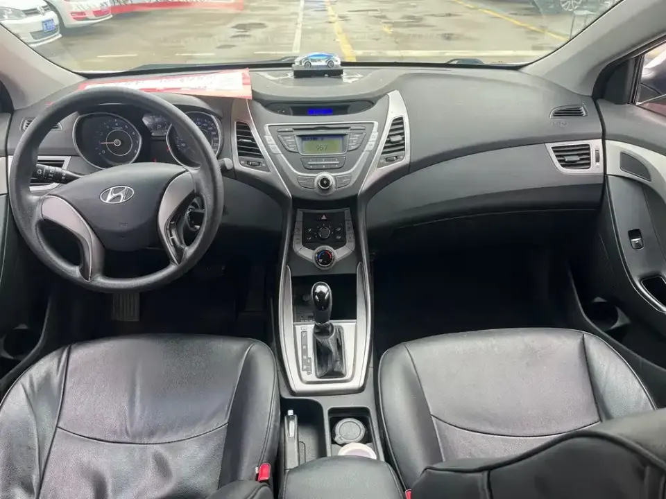 Hyundai Elantra Langdong
