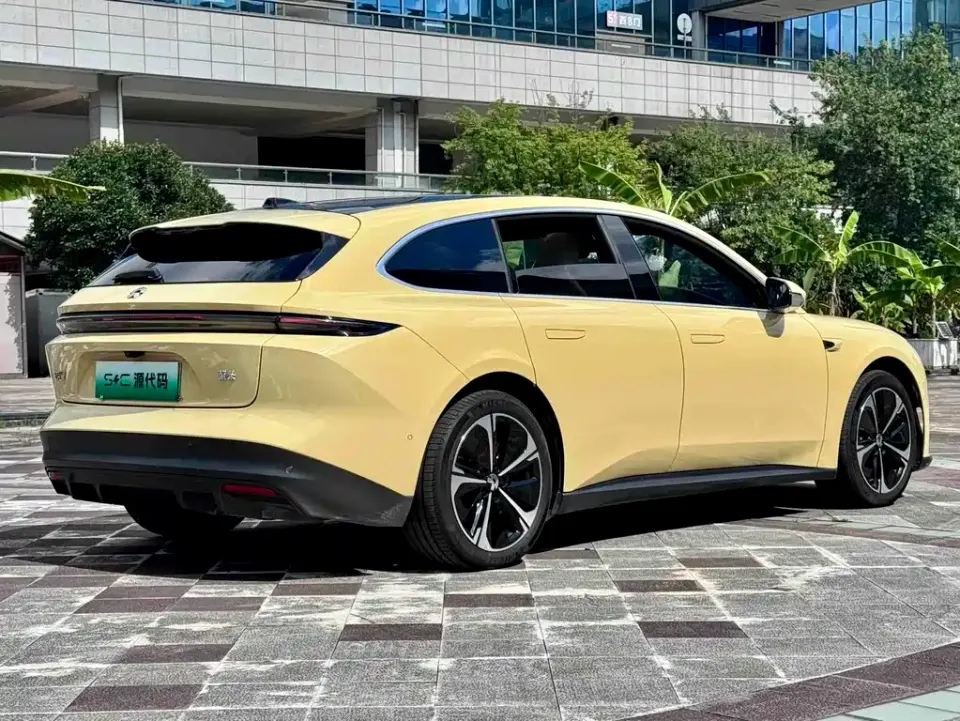 Nio ET5T