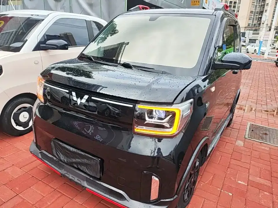 Wuling MINIEV
