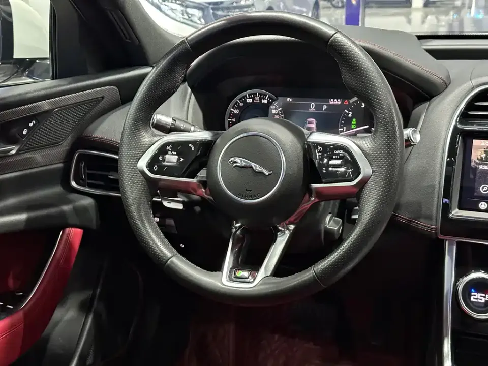 Jaguar XEL