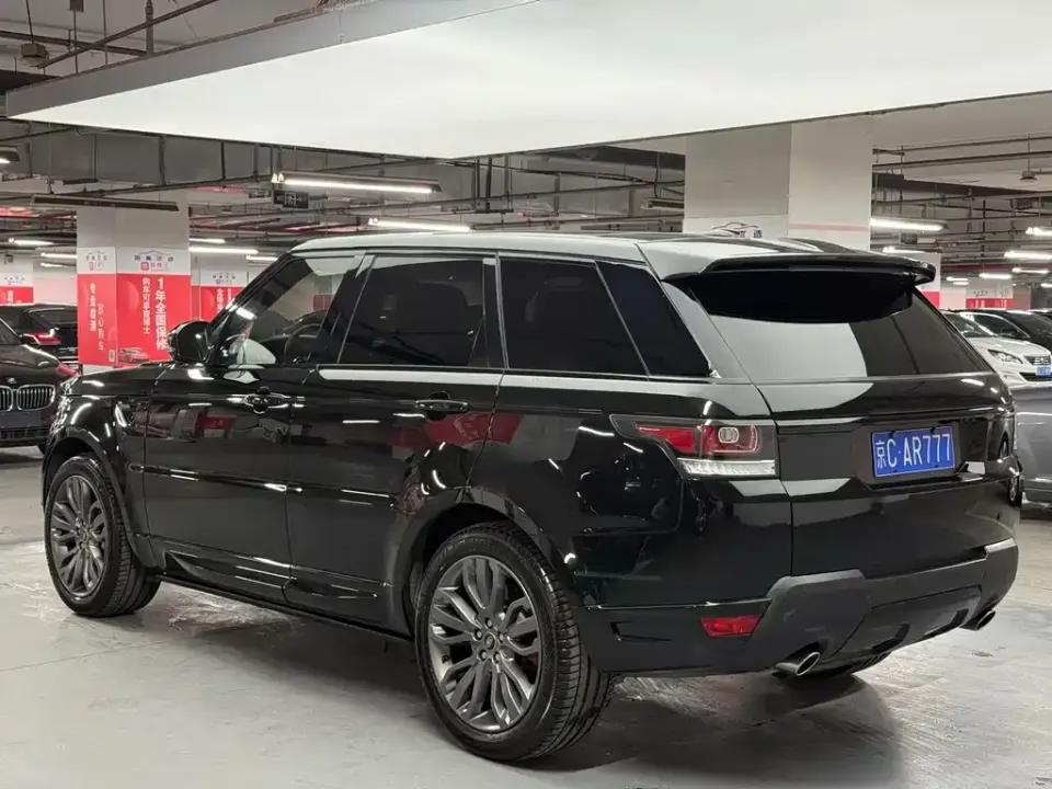 Land Rover Sport