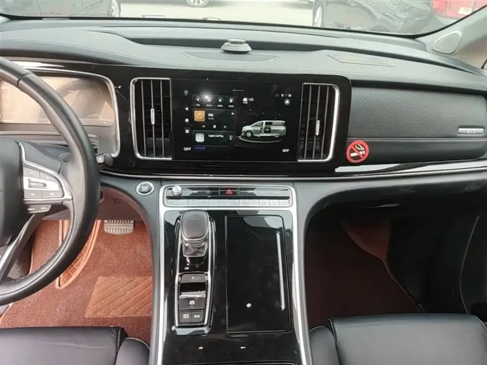 GAC Trumpchi M8